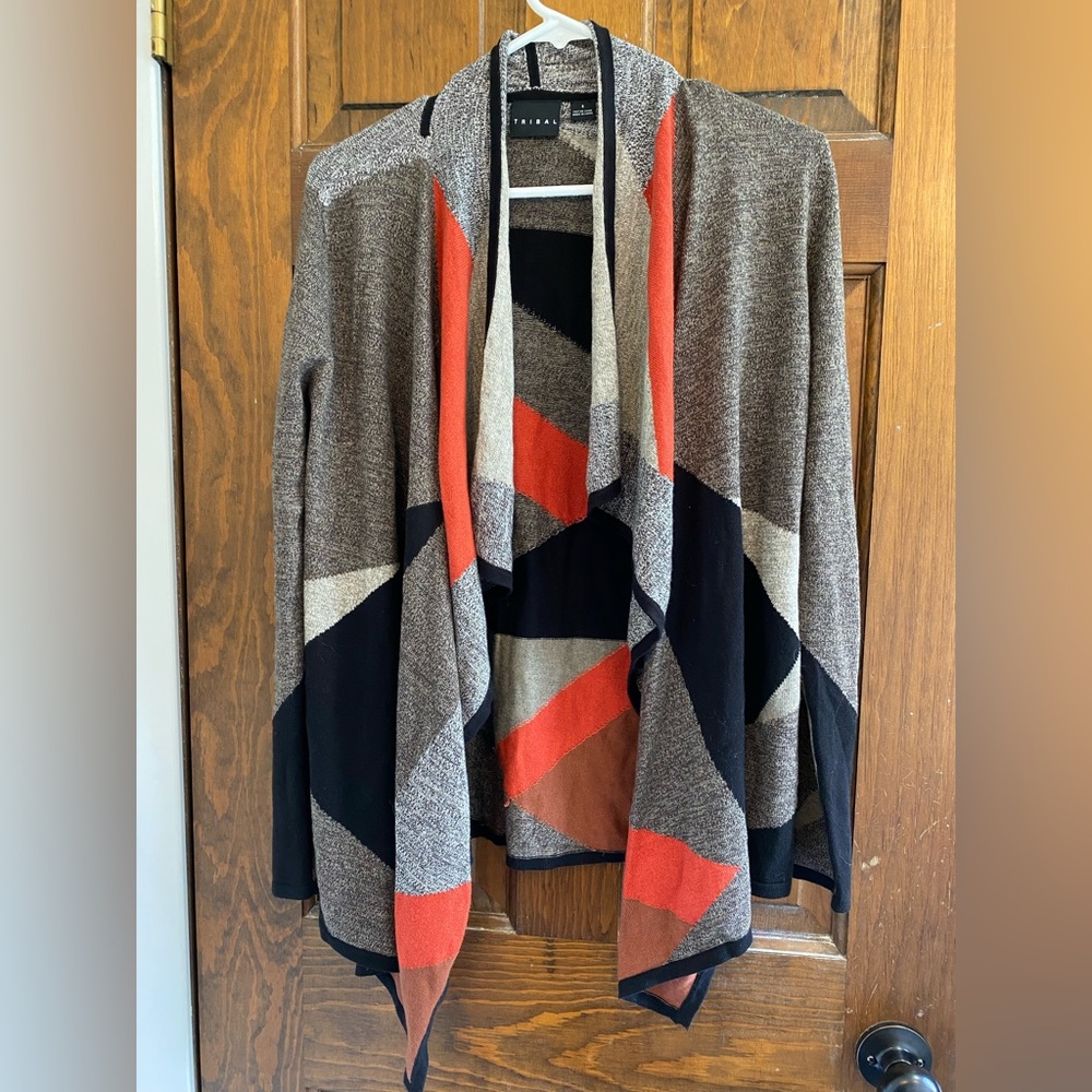 Tribal brand, size small. 60% cotton, 40% viscose. NWT